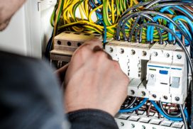 electrician-1080573